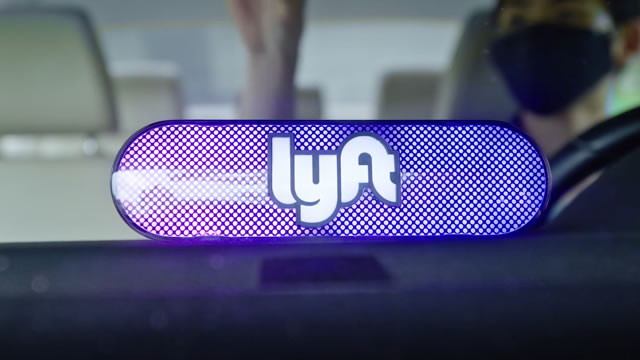 Lyft stock falls 15% on disappointing fourth-quarter results, rider numbers