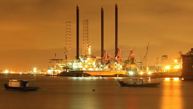 Natural Gas and Oil Forecast: OPEC+ Optimism Faces Pressure From Inventory Surge