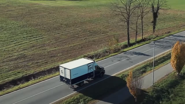 Crew of fatal UPS cargo flight tried to control aircraft before crash, NTSB says