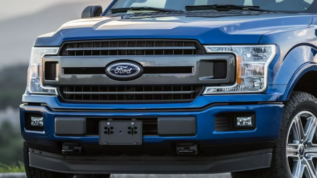 Ford's next F-150 Lightning will have a gas generator as it pivots away from large EVs