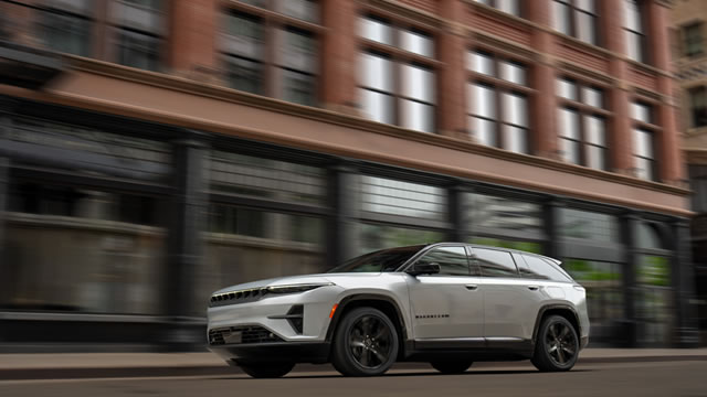 Stellantis Shares Are Tumbling to Their Lowest Point in Over 5 Years. Here's Why