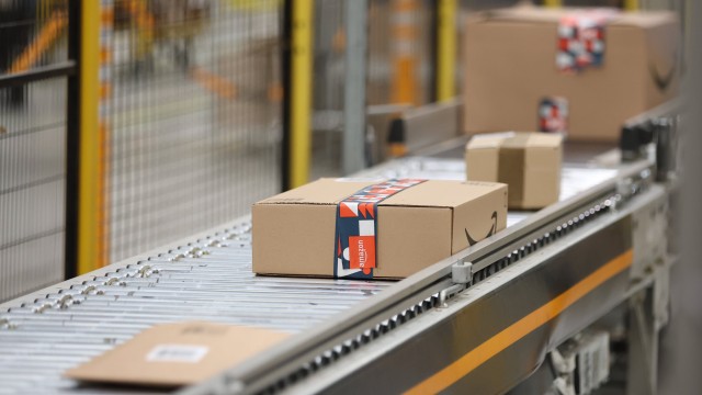 Amazon seller consultant avoids jail in employee bribery scheme