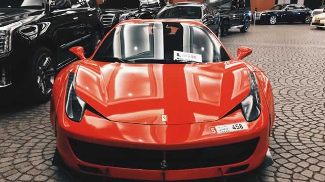 Ferrari Stock Rises. How an Earnings Beat Can Reverse Shares' Dismal Run.