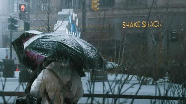 Beef is very expensive right now — and Shake Shack just lost money for the first time in years