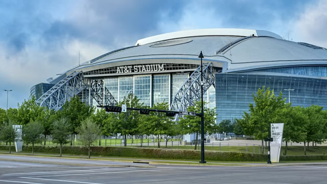 image for news Can AT&T Benefit From EchoStar's Mid-Band Spectrum Deployment?