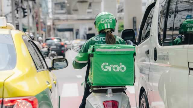 image for news GRAB Q2 Earnings Meet, Revenues Surpass Estimates, Improve Y/Y