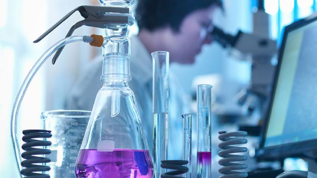 Albemarle Stock Rises on Target Hike. Wall Street Doesn't See Lithium Rally Lasting.