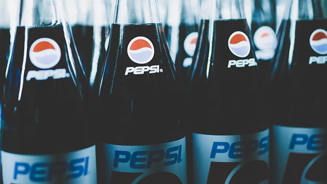 PepsiCo plans to raise prices on sodas, chips and dip — and that has Wall Street worried