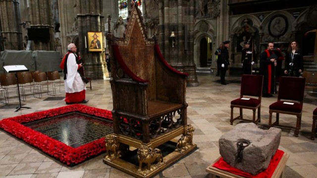 Coronation sparks demand for hotel rooms as visitors flock to London