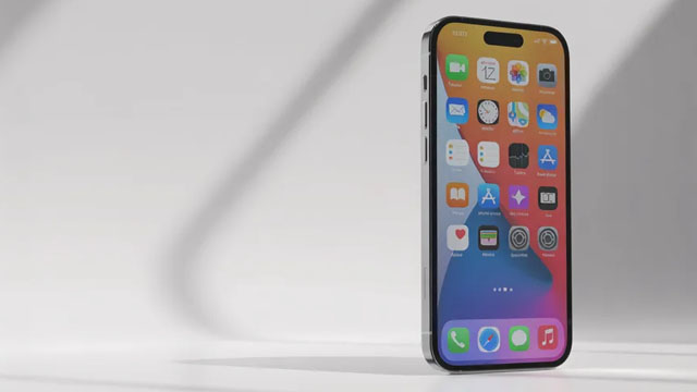 Tim Cook To Step Down As Apple CEO