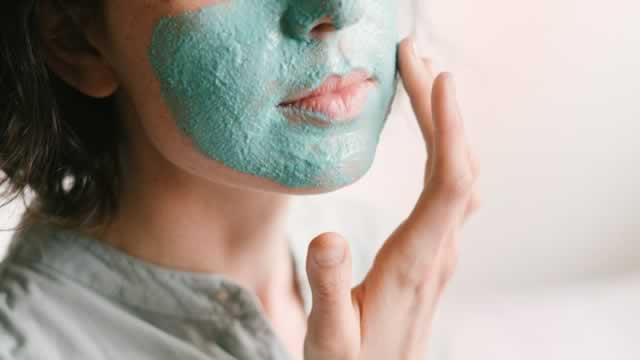 e.l.f. Beauty: Why The 40% Sell-Off Creates An Opportunity, Not A Disaster