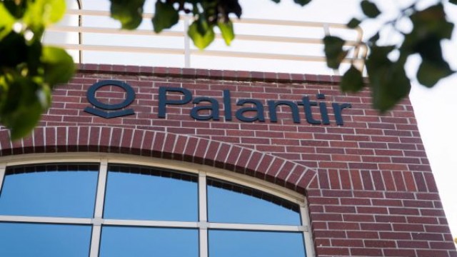 3 Things About Palantir That Smart Investors Know