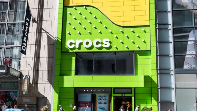 Is Crocs (CROX) Stock Outpacing Its Consumer Discretionary Peers This Year?
