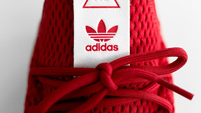 Adidas Lifts Sales Target, Names New Finance Chief