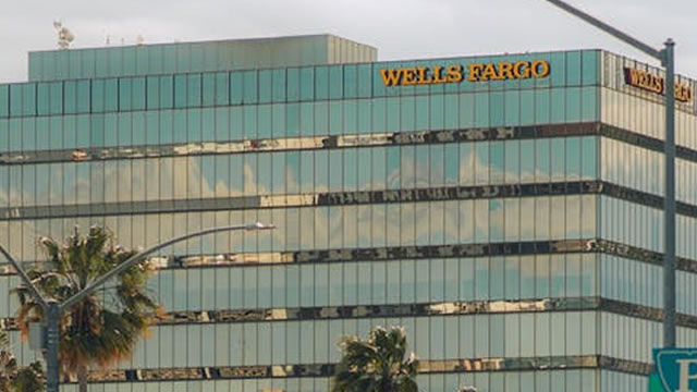 Wells Fargo profit rises on higher interest income.