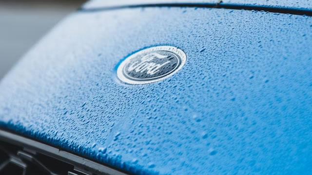 image for news Will Trump's Tariff Relief Drive Ford's Costs Down in 2025?
