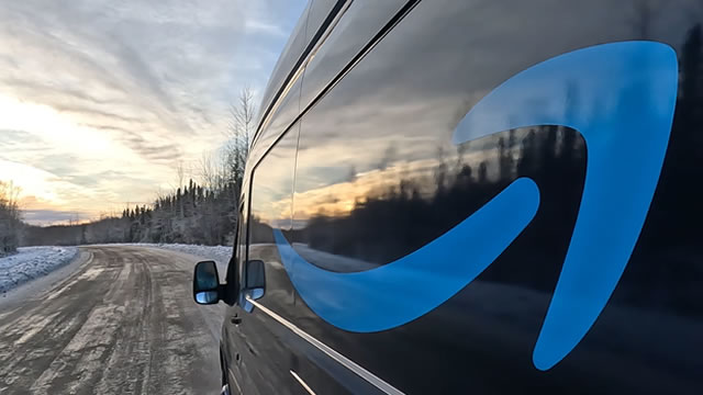 Amazon stock sinks 10% after Q4 profit miss as Jassy signals $200B in capital spending