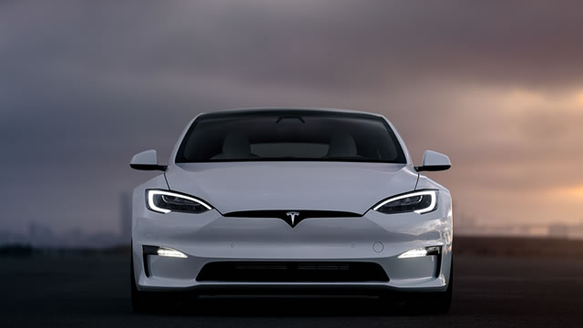 image for news US probing delays in Tesla crash reports involving driver assistance systems