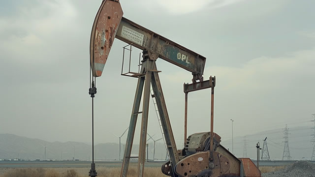 image for news Oil News: WTI Holds 200-Day Support as Crude Demand Data Disappoints