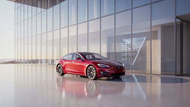 Tesla stock jumps ahead of earnings: will the climb continue after?