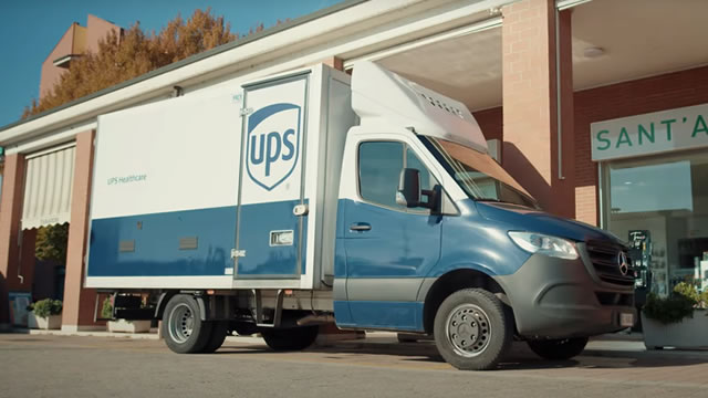 UPS raises full-year forecast after upbeat quarter, wraps up Amazon volume transition