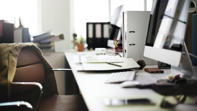 How To Earn $500 A Month From Steelcase Stock Ahead Of Q2 Earnings