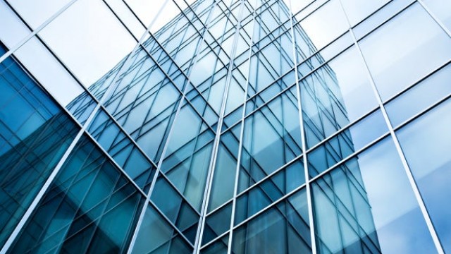 American Tower (AMT) Rides on Wireless Demand, Acquisitions