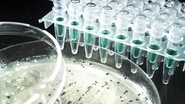 image for news MRNA Beats on Q2 Earnings & Sales, Stock Down on Lowered Sales View