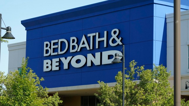 Gap, Lyft, Disney, 3M: Here Are The Major U.S. Layoffs So Far This Month