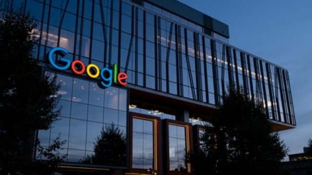 Alphabet Stock: Bear vs. Bull
