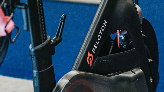 Peloton Revenue Falls on Declining Subscriptions as CFO Leaves