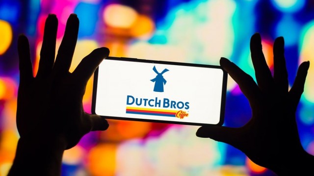 Don't Get Burned By Dutch Bros; Starbucks Has More Potential