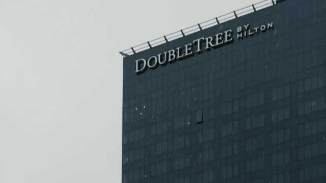 ‘UTTERLY PATHETIC': Dems have lost ‘ALL touch' with reality, says Hilton