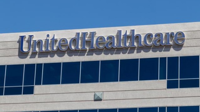 Here's Why You Should Hold UnitedHealth Group (UNH) Stock Now