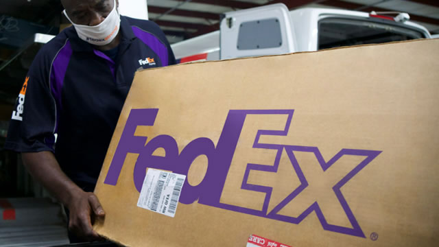 FedEx drops on margin hit as investors gauge freight spin-off fortunes