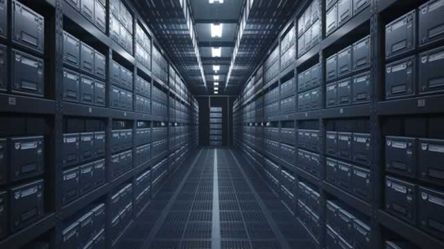 WDC Testing Record Highs as AI & Storage Chips Rally