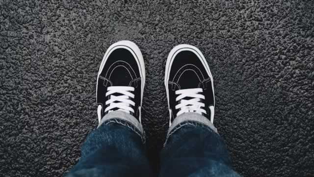 image for news Deckers Earnings Scorecard: Nearly Straight A's Send Stock Soaring 15%