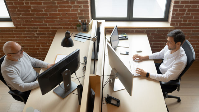 Acuity's Loss Makes Buying A Bright Idea (Upgrade)