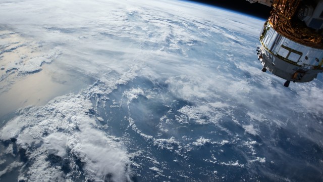 Sidus Space shares rocket on announcement of $2.5M laser communication satellite deal
