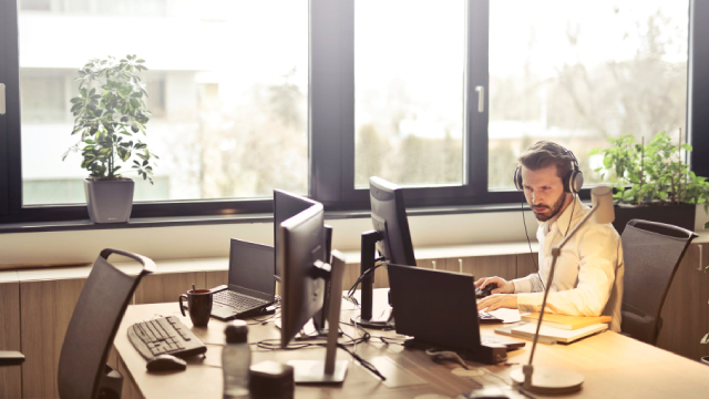 image for news Aramark (ARMK) Q4 Earnings: How Key Metrics Compare to Wall Street Estimates