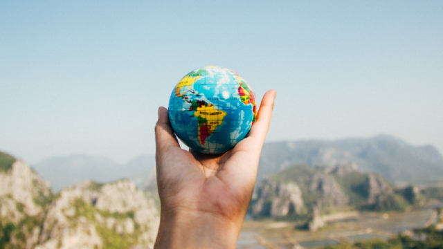 image for news Soho House & Co (SHCO) Reports Q3 Loss, Beats Revenue Estimates