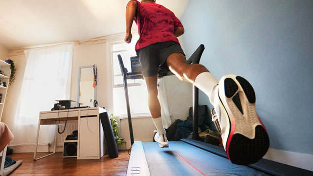 Peloton Stock Falls After Earnings. Members Continue to Flee.