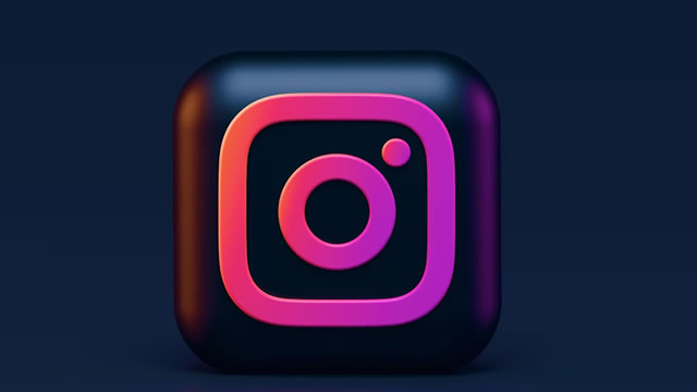 Meta Stock Shrugs as It Cuts Metaverse Jobs. The Facebook Parent Pivots to This.