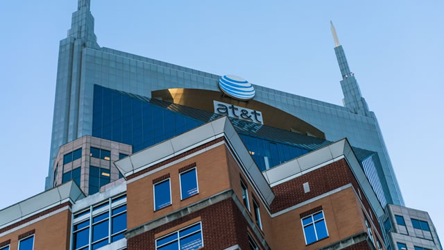 AT&T Lifts Profit Outlook on Continued Postpaid Phone, Internet Growth