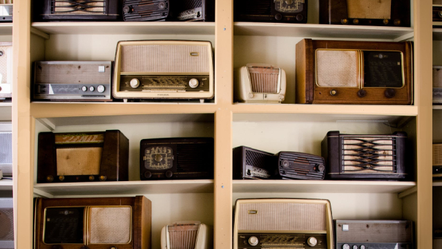 Sirius to buy Pandora in $3.5 billion all stock deal