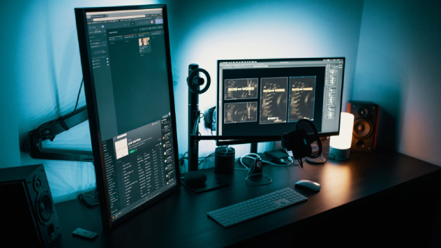 3 Hot Penny Stocks To Watch After Apple Event In September 2023