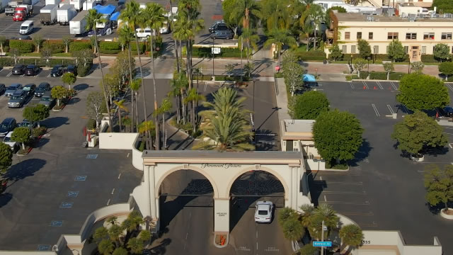 'NEW SHERIFF IN TOWN': Larry Ellison's son leads Paramount, investors optimistic