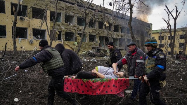 AP wins Pulitzers for Ukraine coverage, WSJ wins for ‘Capital Assets' investigation