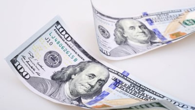 3 No-Brainer Stocks to Buy With $200 Right Now
