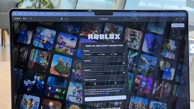 Australia secures court-enforceable child safety undertaking from Roblox
